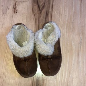 Ugg slippers